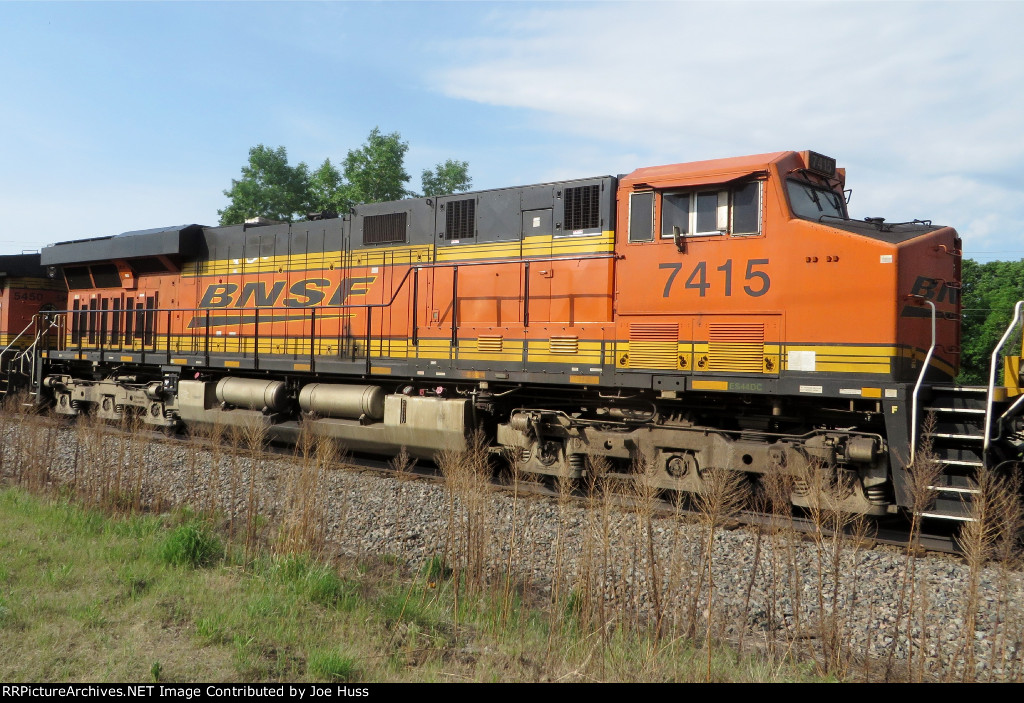 BNSF 7415